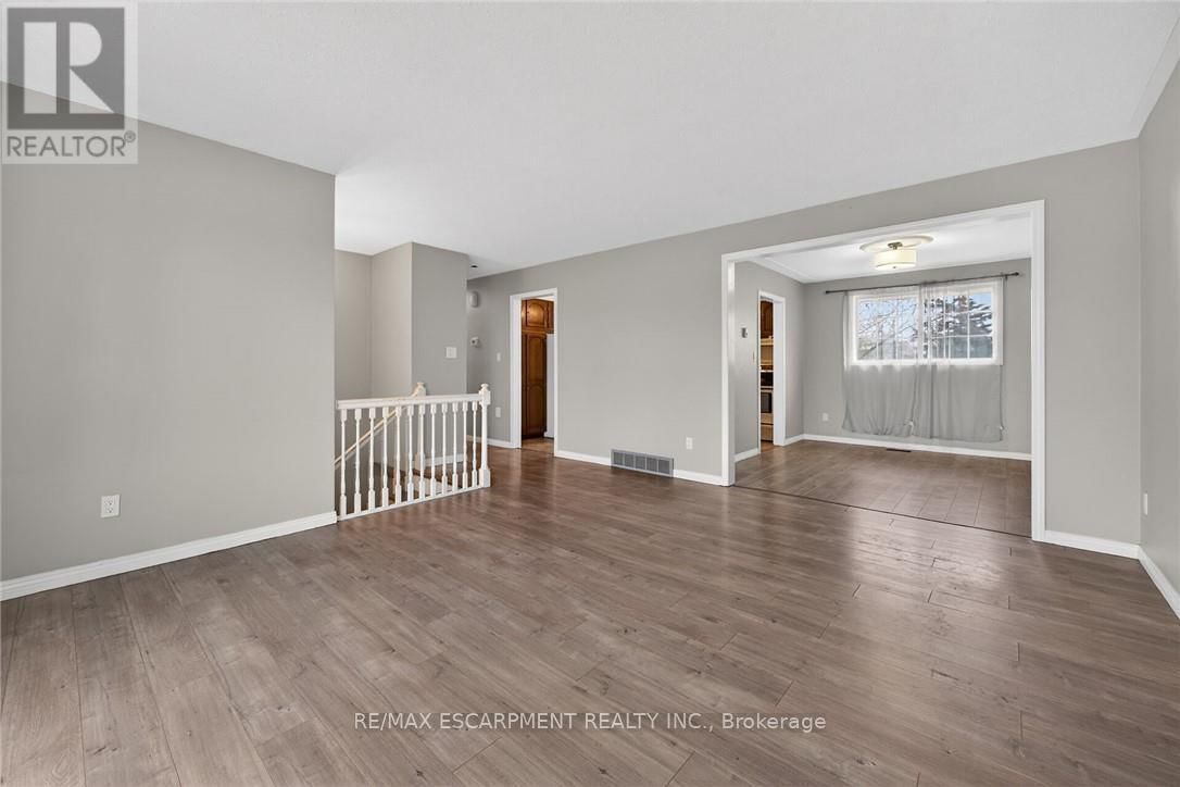 31 KILLINS STREET Image 11