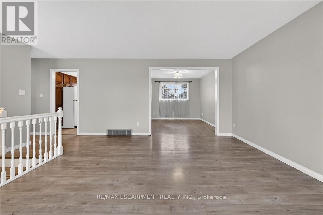 31 KILLINS STREET Image 12