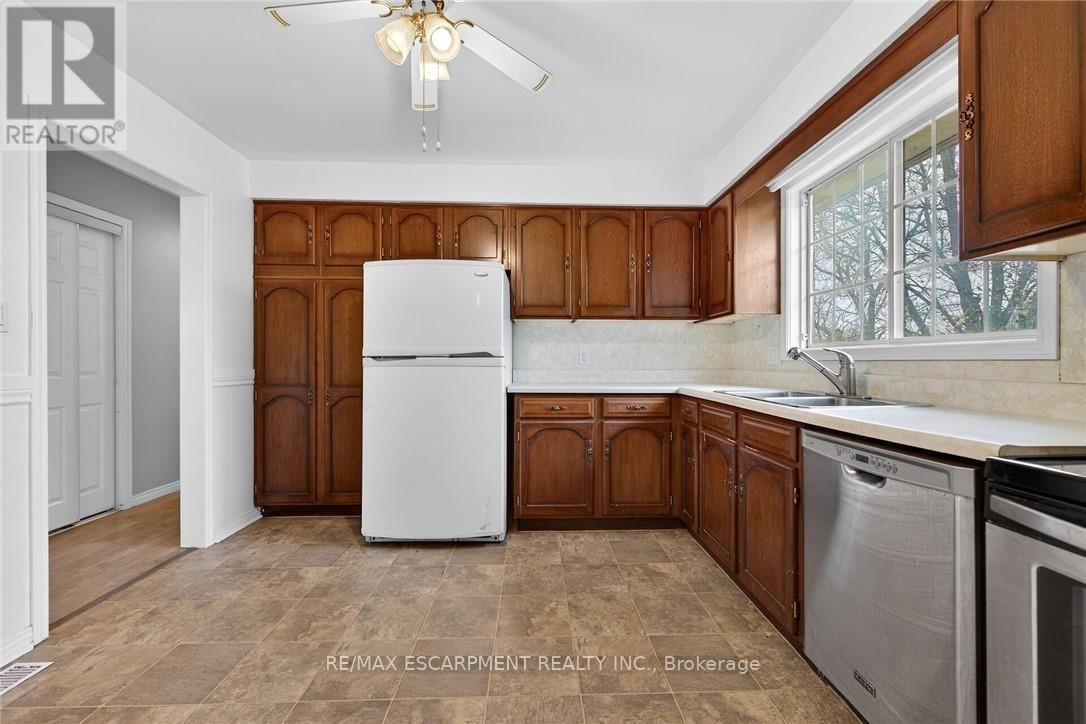 31 KILLINS STREET Image 15