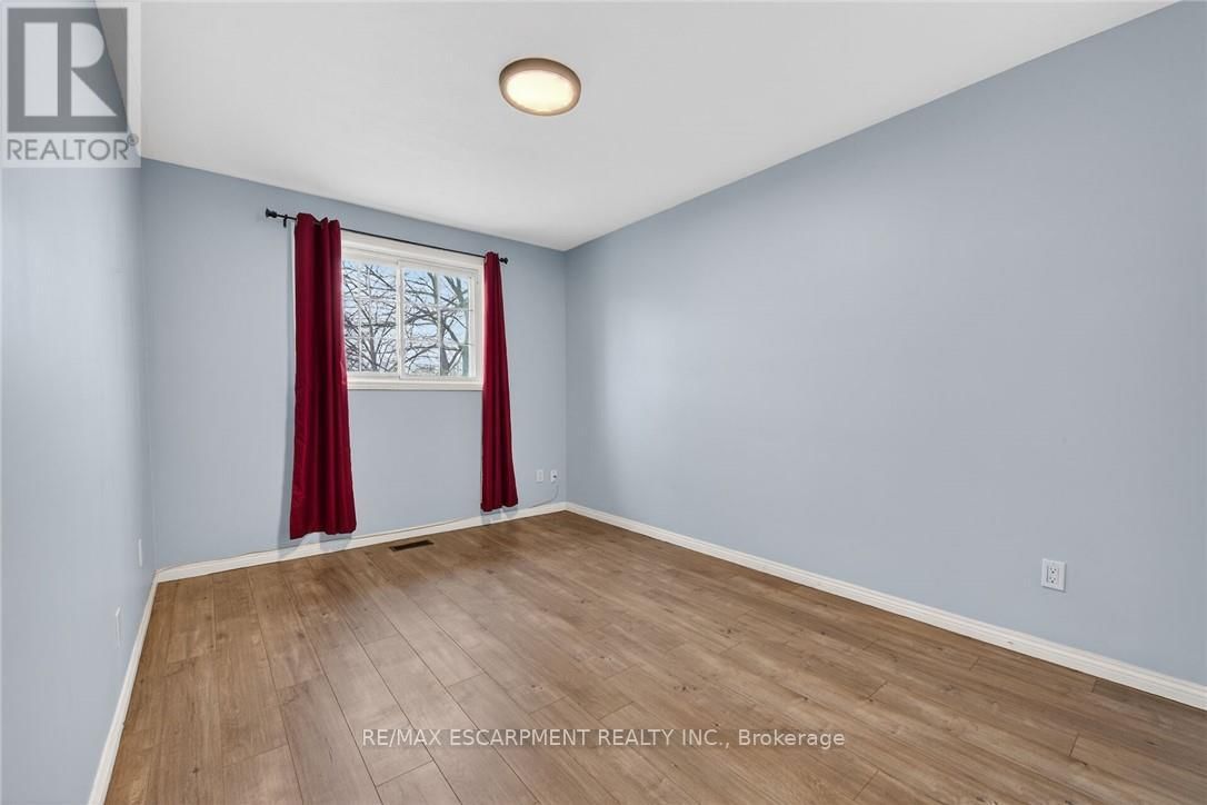 31 KILLINS STREET Image 23