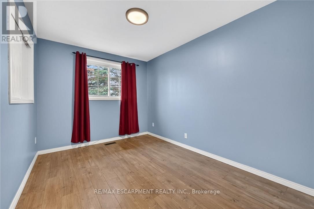 31 KILLINS STREET Image 25