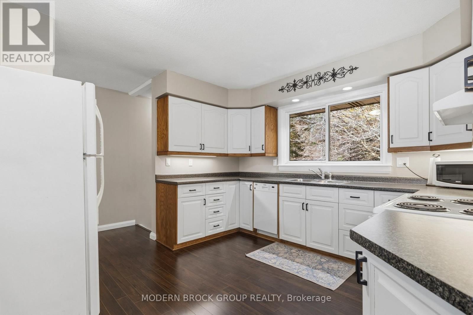 57 COUNTY ROAD 5 S ROAD Image 14