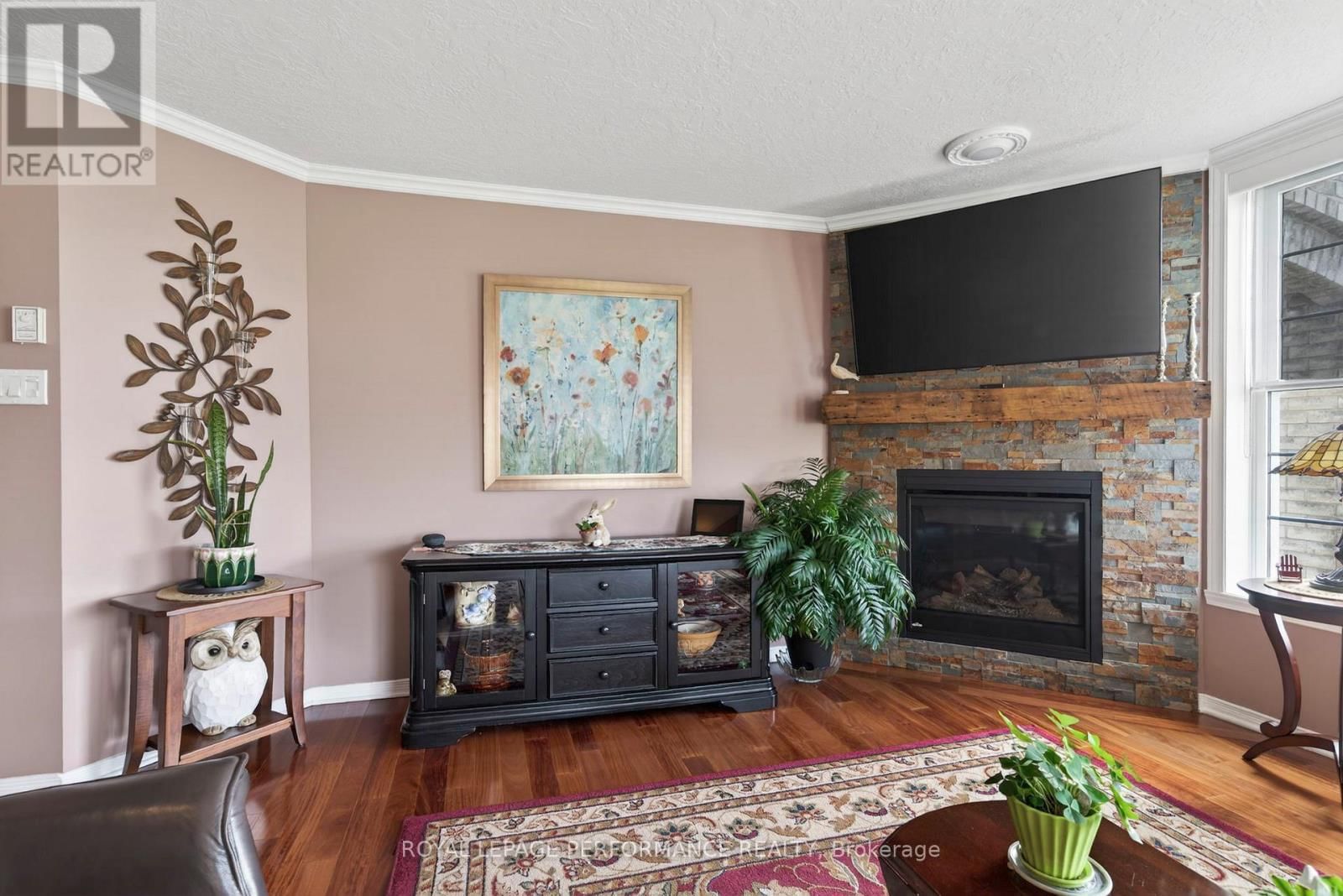 102 - 311 WATER STREET WEST Image 11