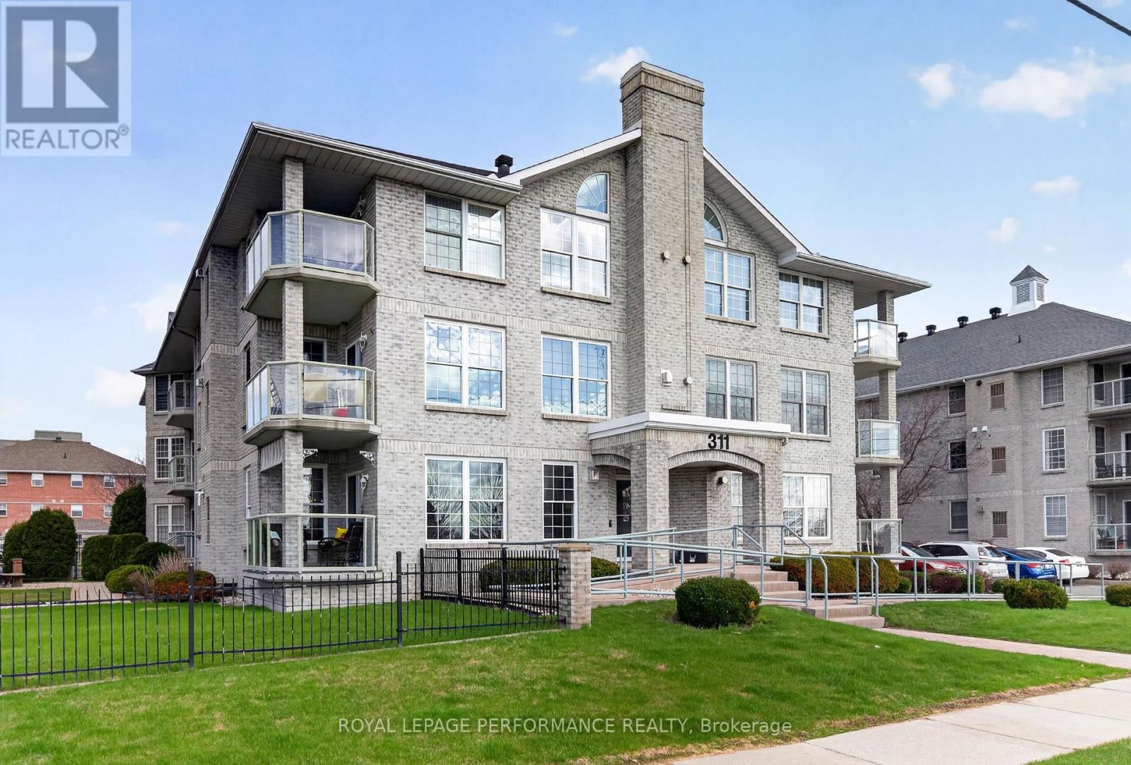 102 - 311 WATER STREET WEST Image 3