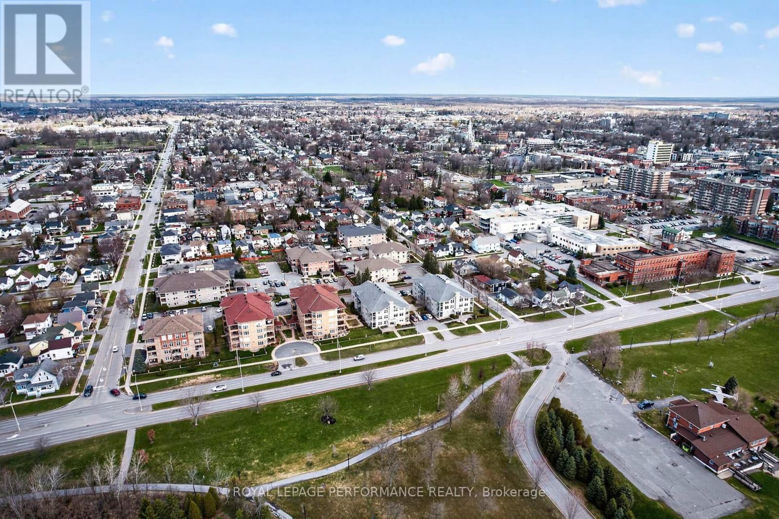 102 - 311 WATER STREET WEST Image 40