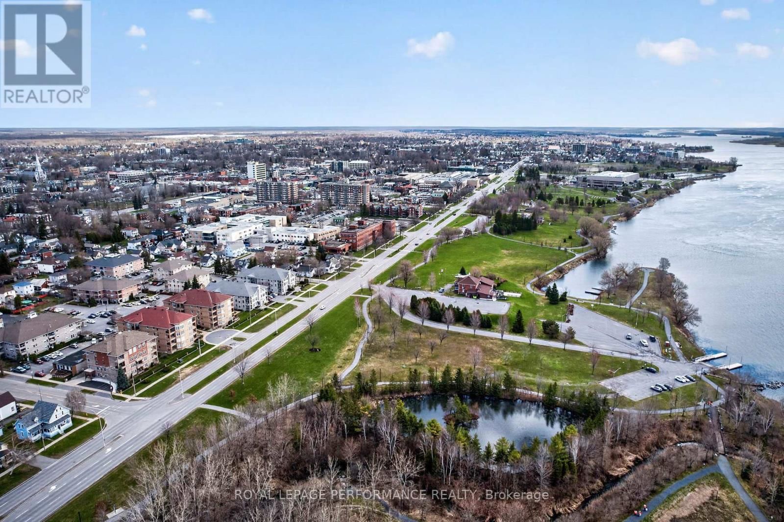 102 - 311 WATER STREET WEST Image 43