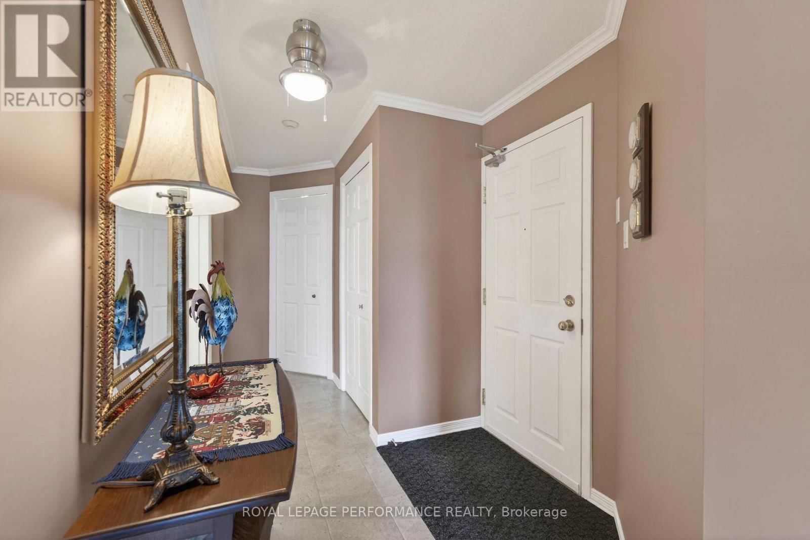 102 - 311 WATER STREET WEST Image 6