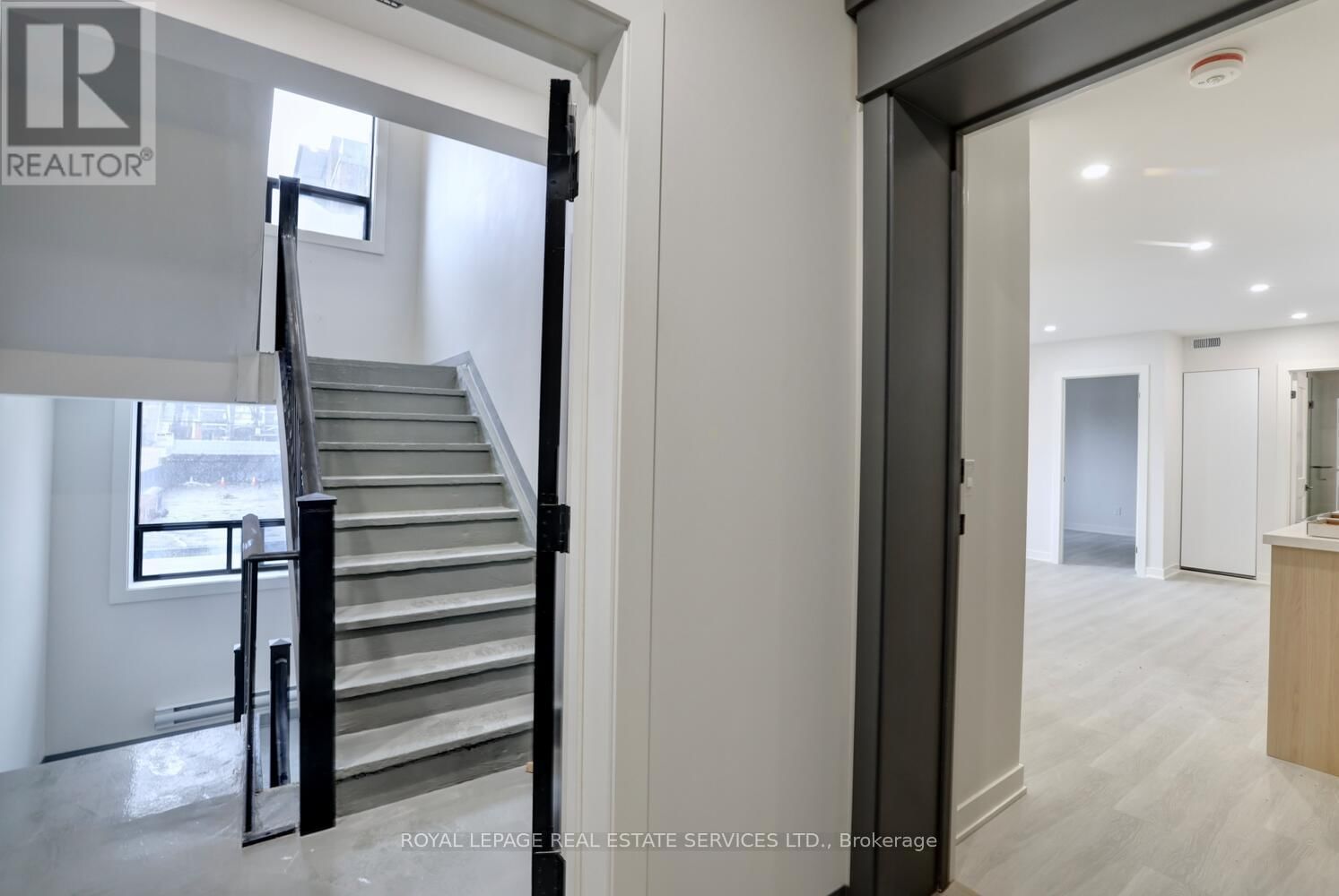 305 - 20 DUKE STREET Image 41