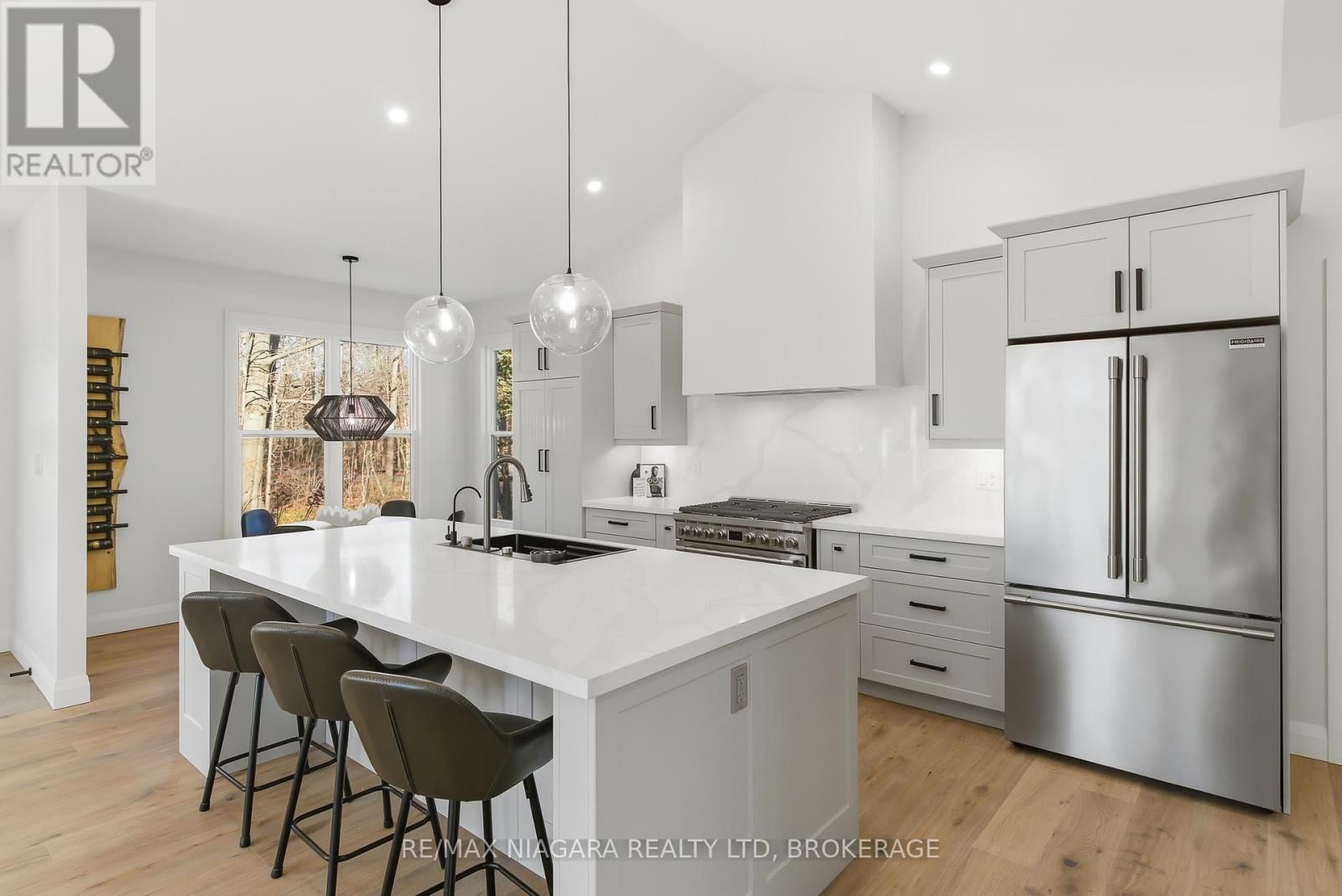 2365 CROSS STREET Image 14