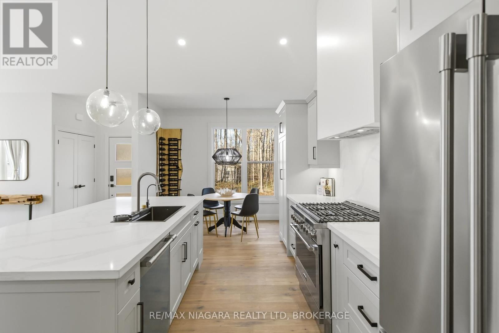 2365 CROSS STREET Image 15