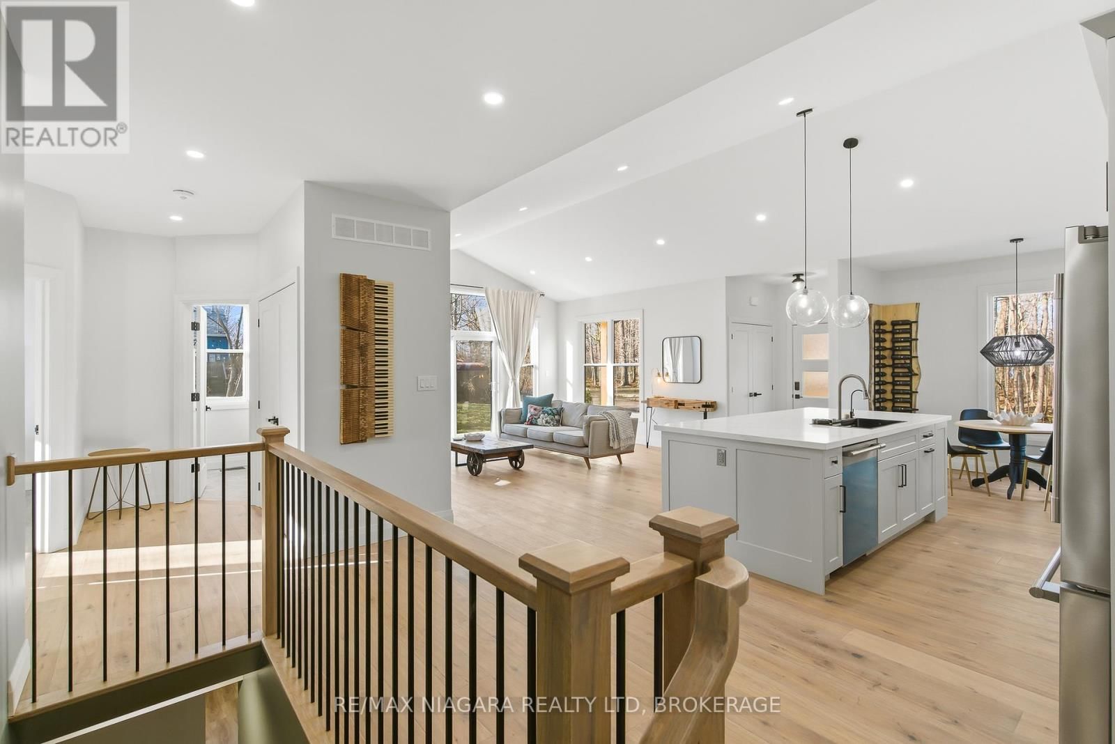 2365 CROSS STREET Image 16