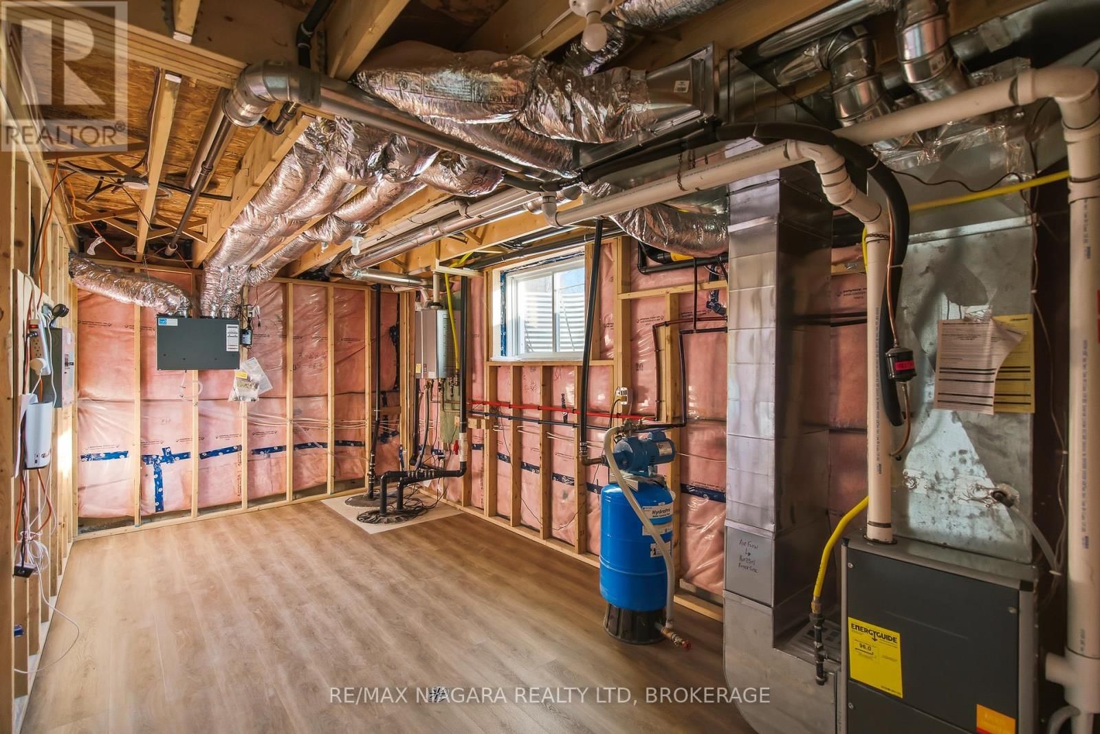 2365 CROSS STREET Image 38