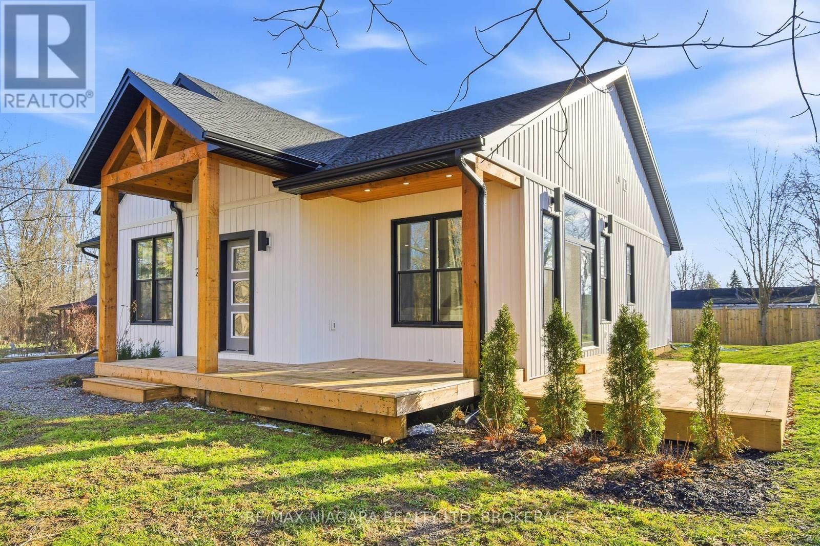 2365 CROSS STREET Image 4