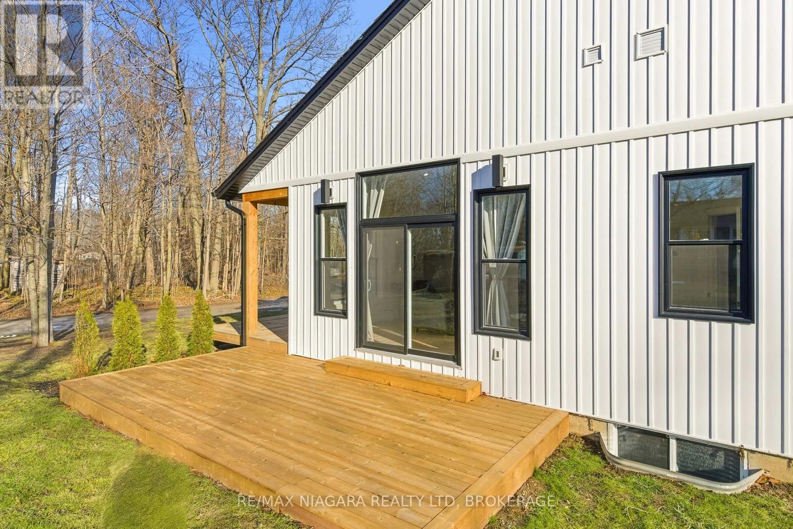 2365 CROSS STREET Image 43