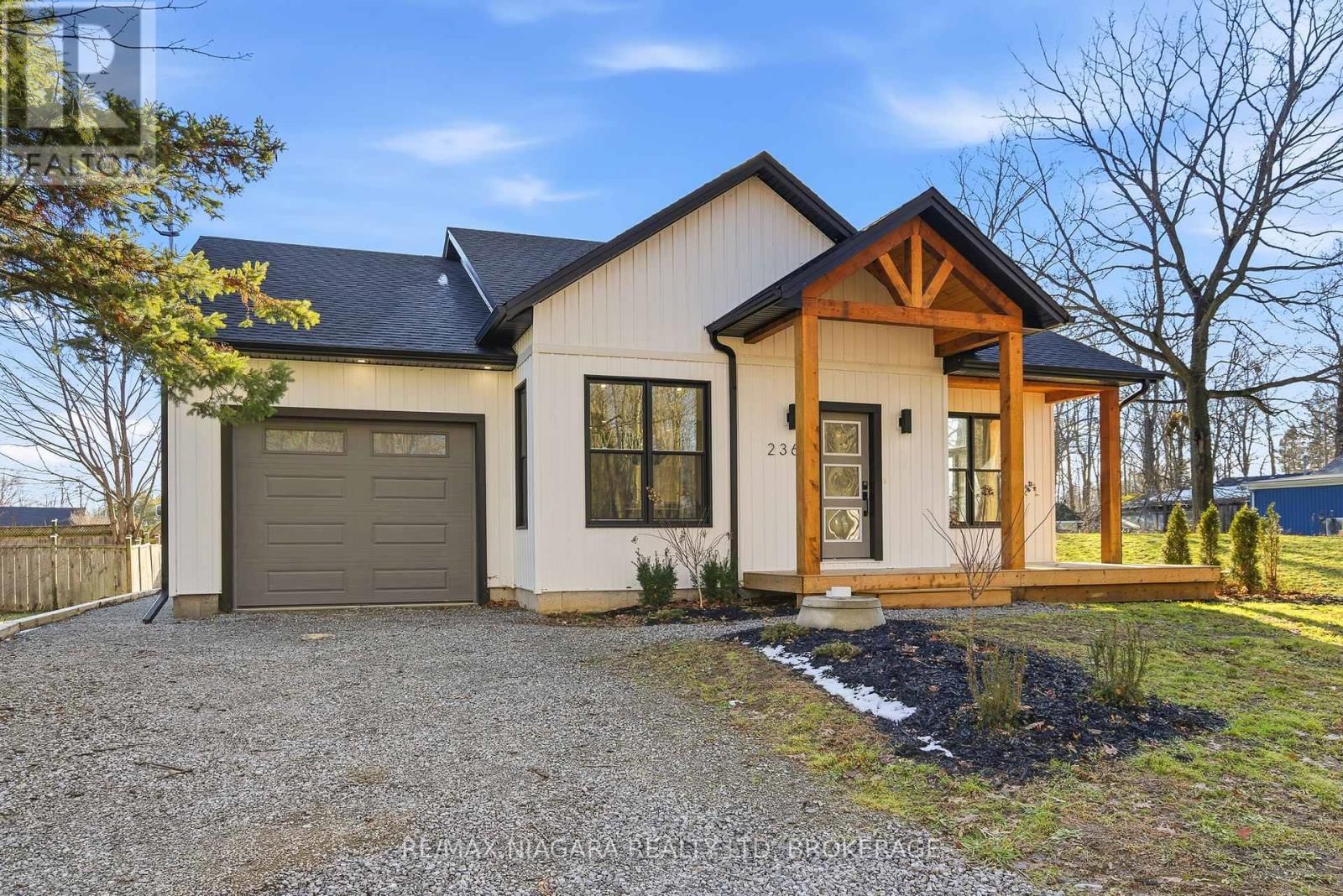 2365 CROSS STREET Image 5