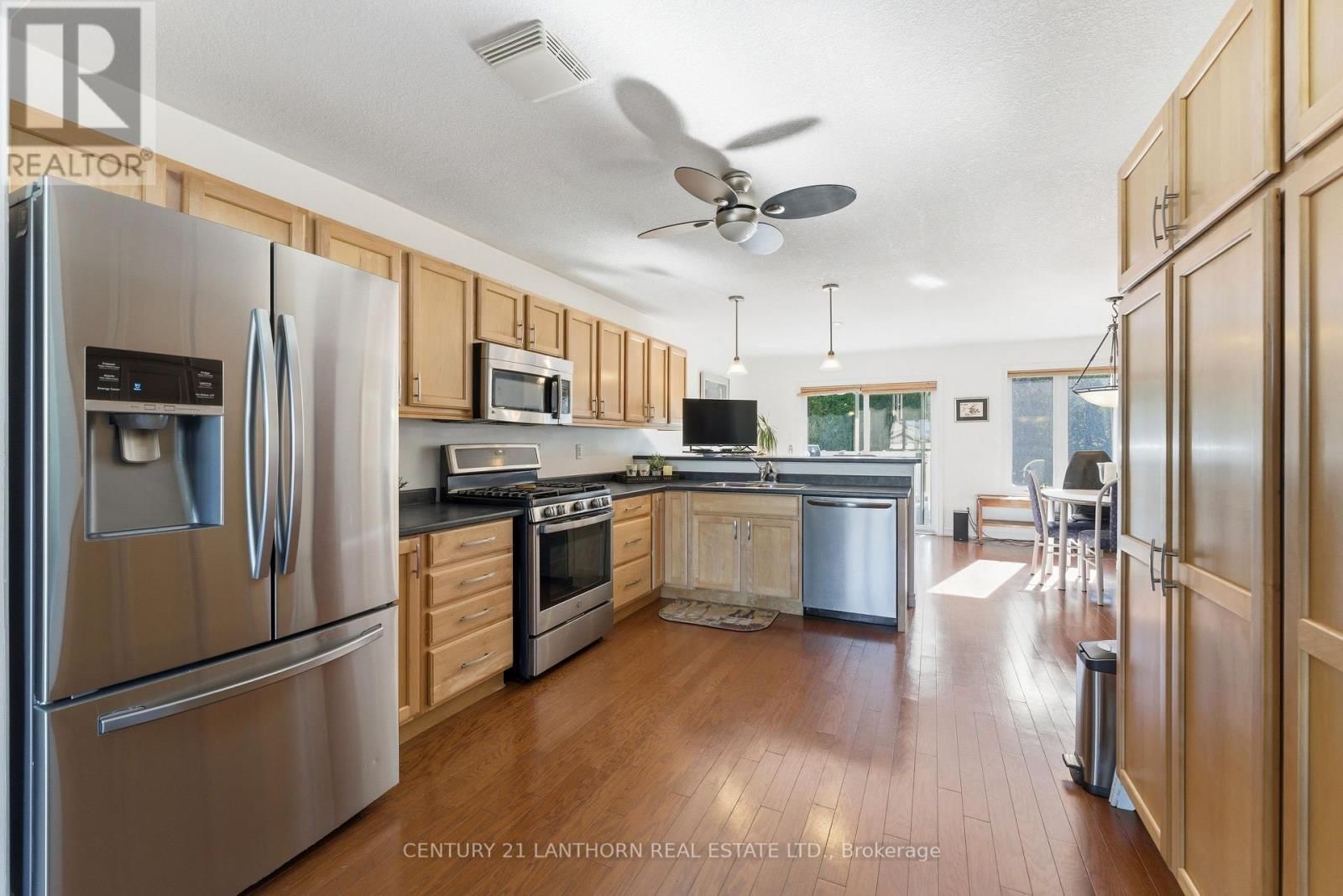 167 NICHOLAS STREET Image 11