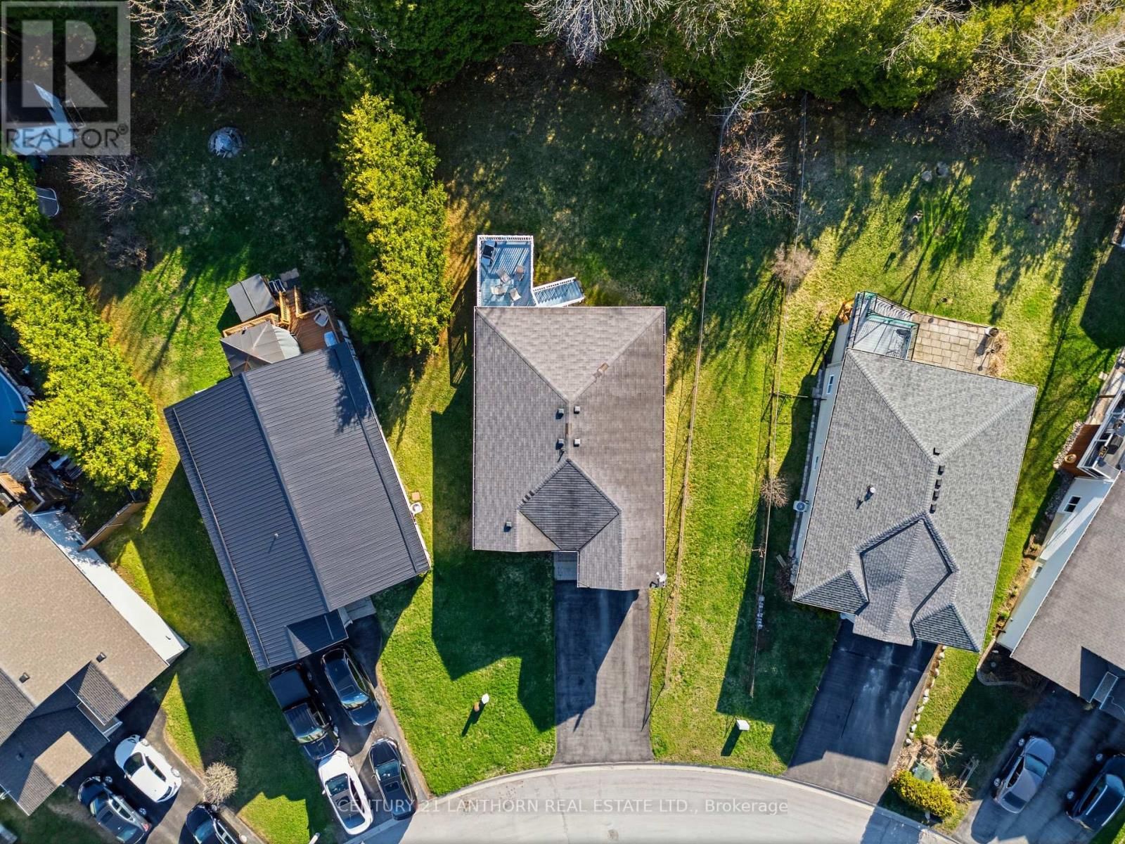 167 NICHOLAS STREET Image 40