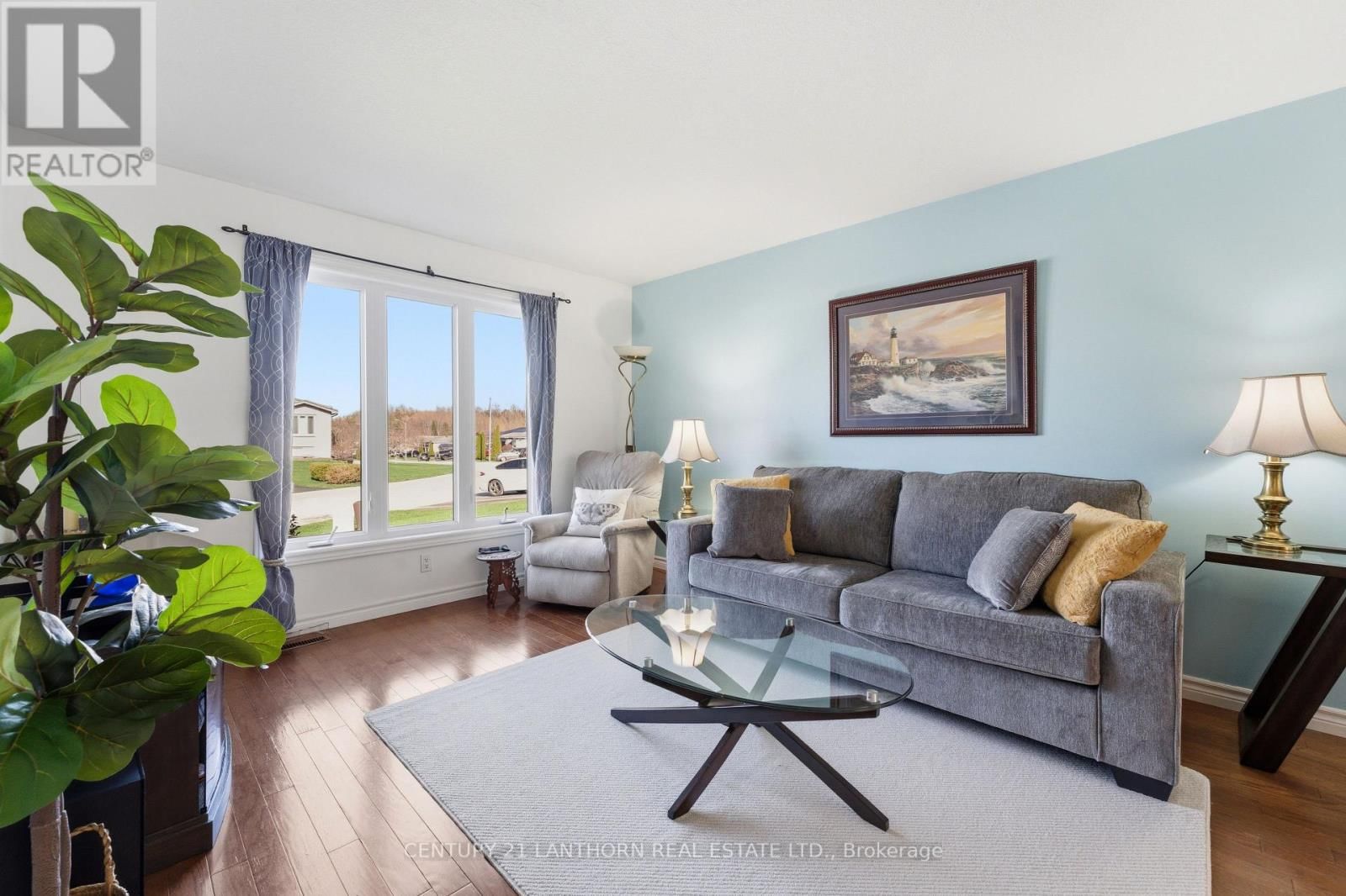 167 NICHOLAS STREET Image 8