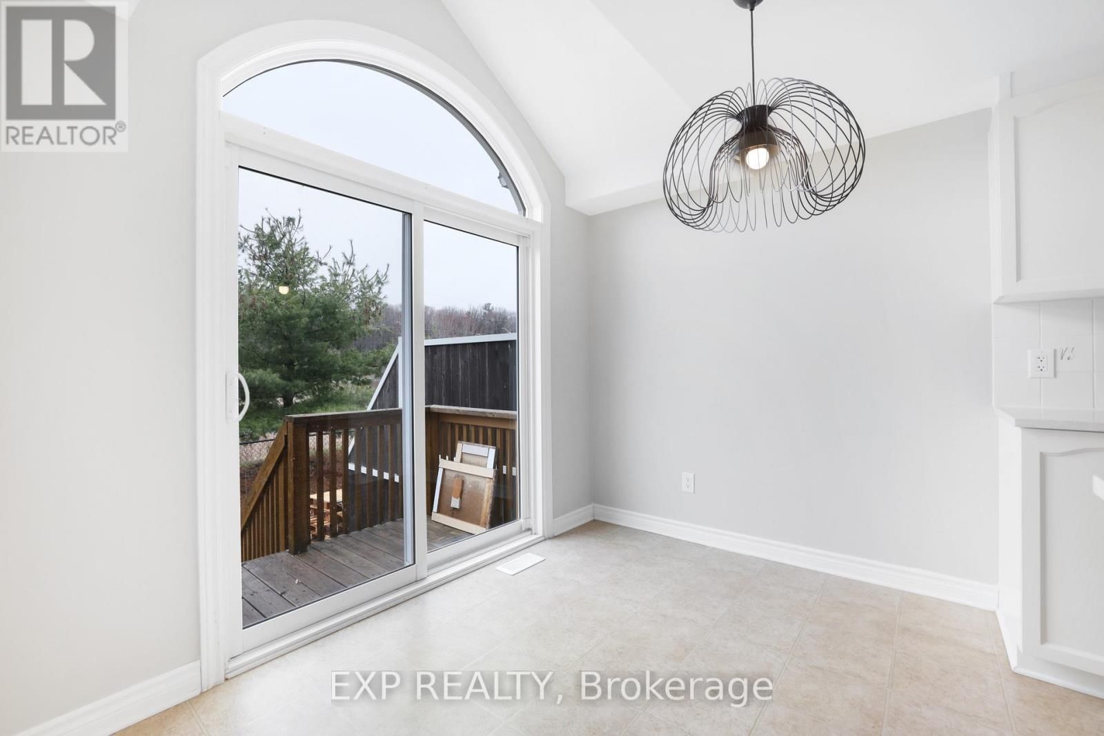 352 FORESTBROOK STREET Image 14