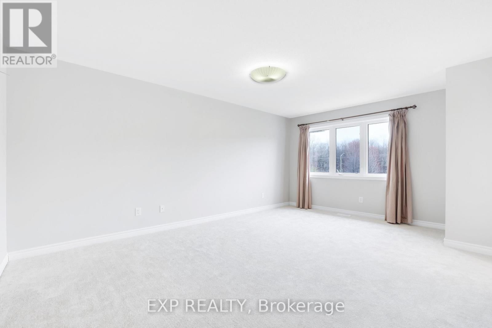 352 FORESTBROOK STREET Image 21