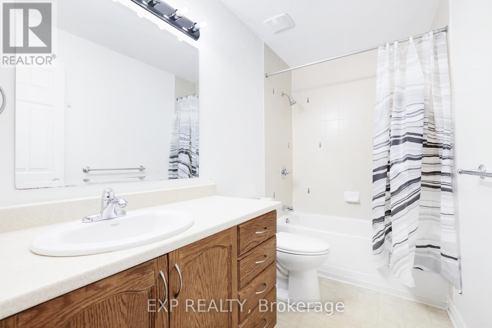 352 FORESTBROOK STREET Image 28