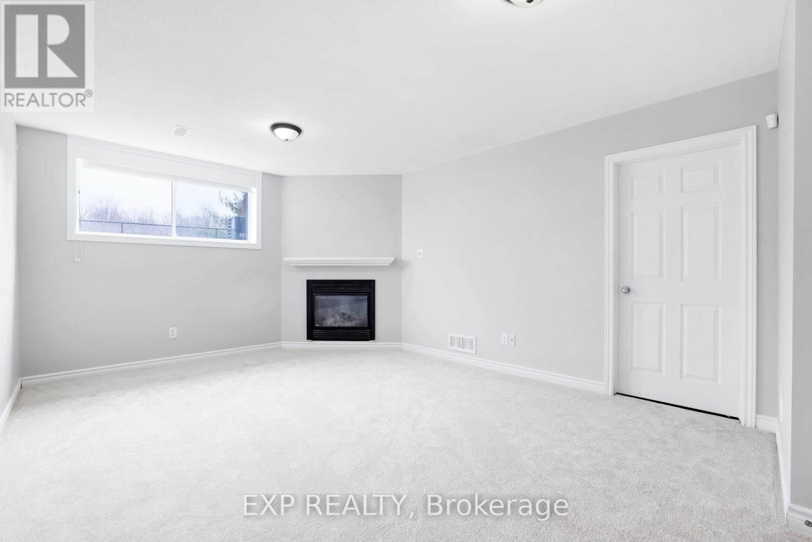 352 FORESTBROOK STREET Image 31