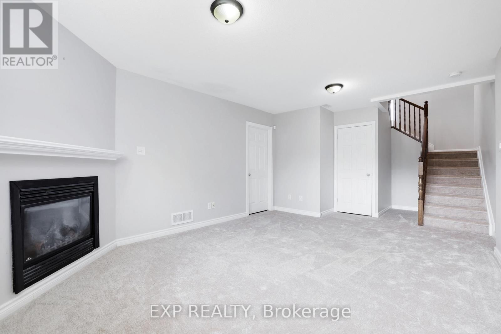 352 FORESTBROOK STREET Image 32