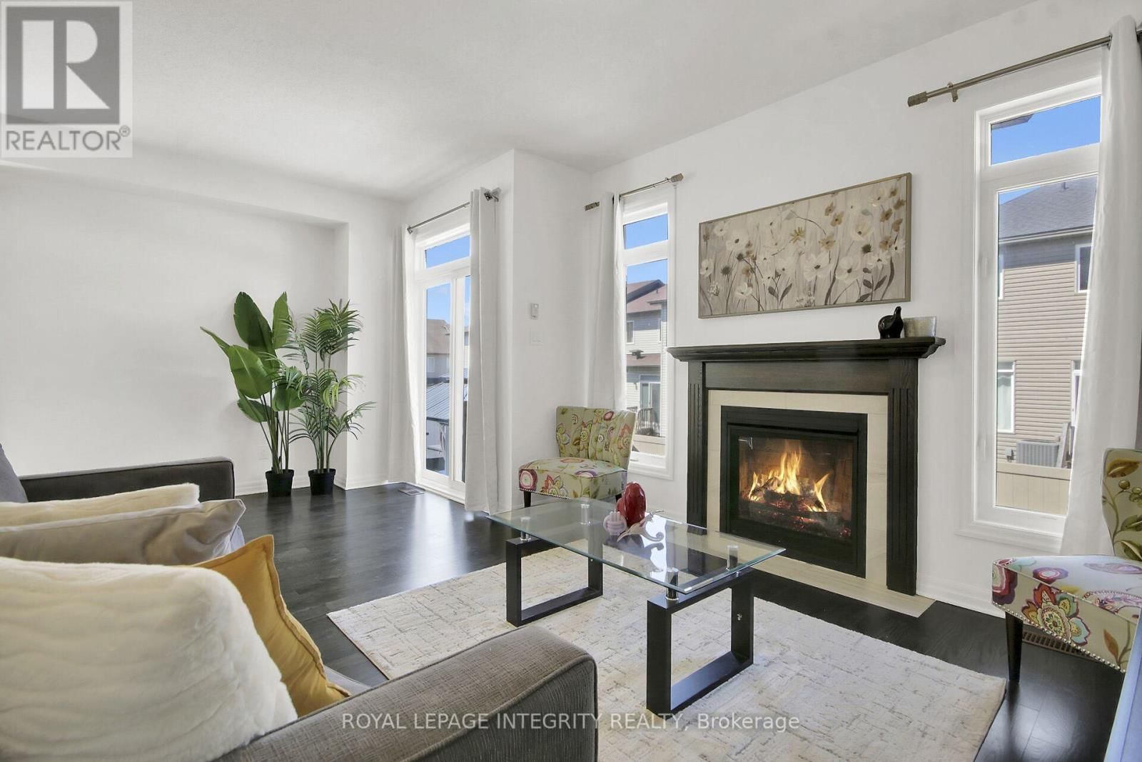 310 BROADRIDGE CRESCENT Image 14