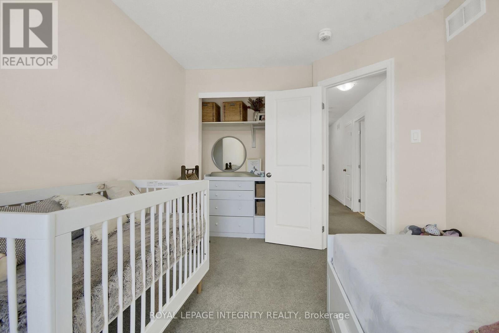 310 BROADRIDGE CRESCENT Image 22