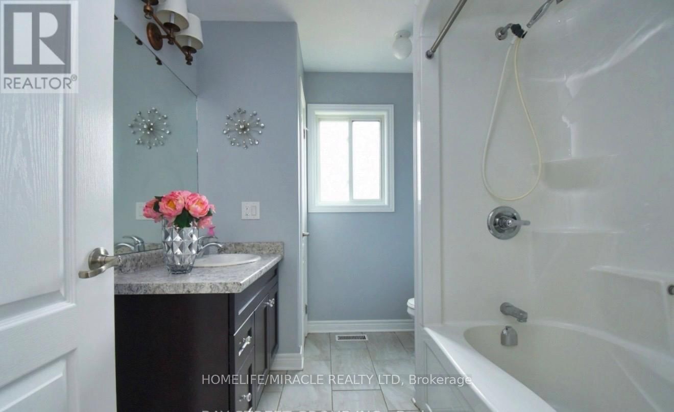 7733 OLDFIELD ROAD Image 14