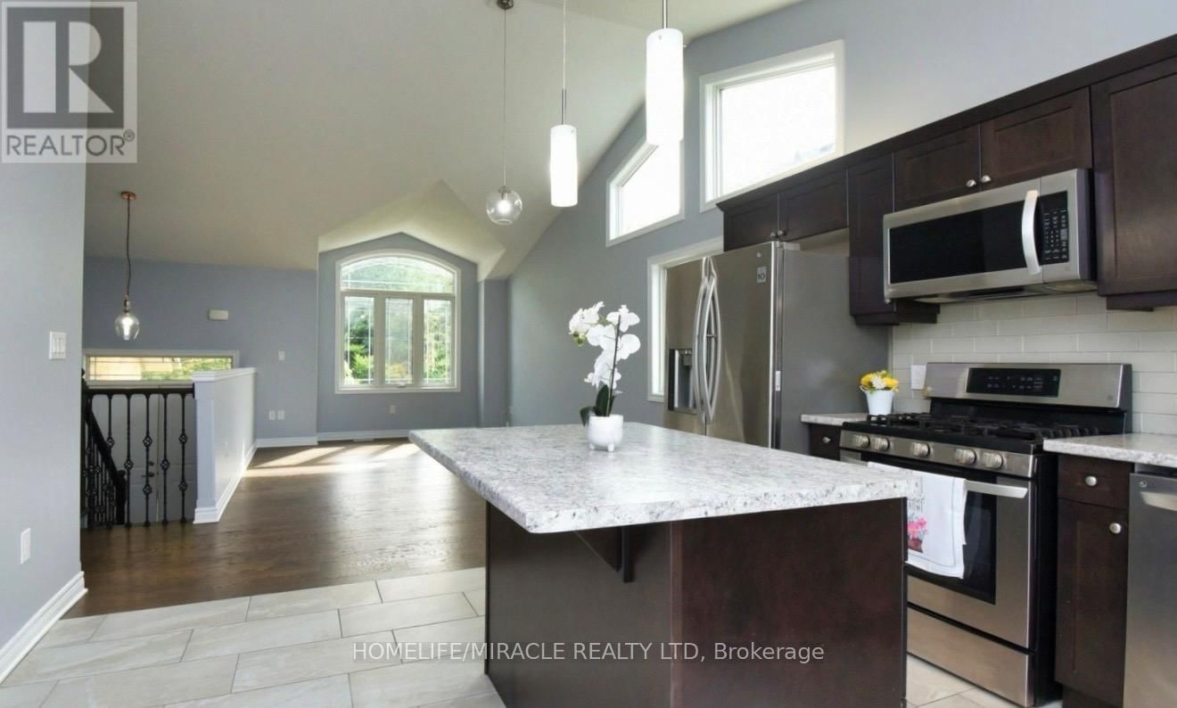 7733 OLDFIELD ROAD Image 6