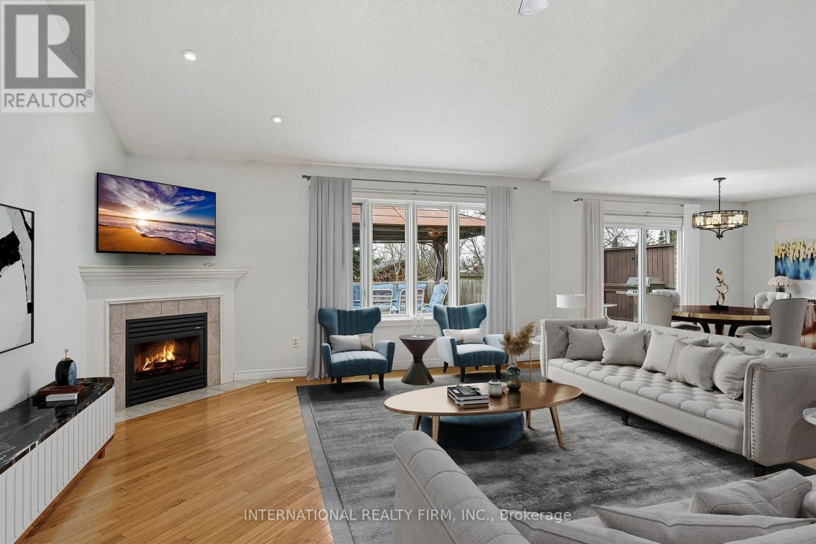 18 SEA BREEZE DRIVE Image 12