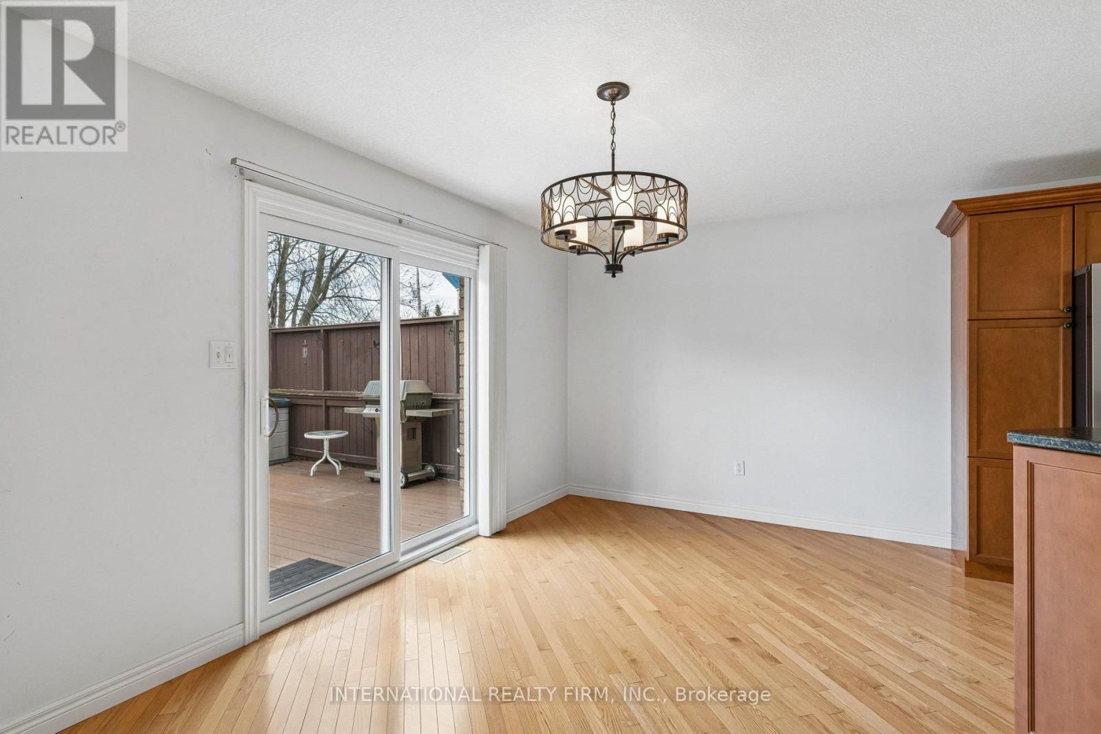 18 SEA BREEZE DRIVE Image 14