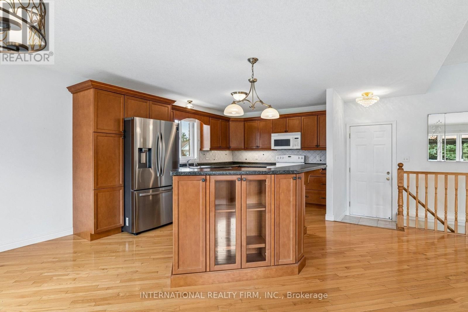 18 SEA BREEZE DRIVE Image 16