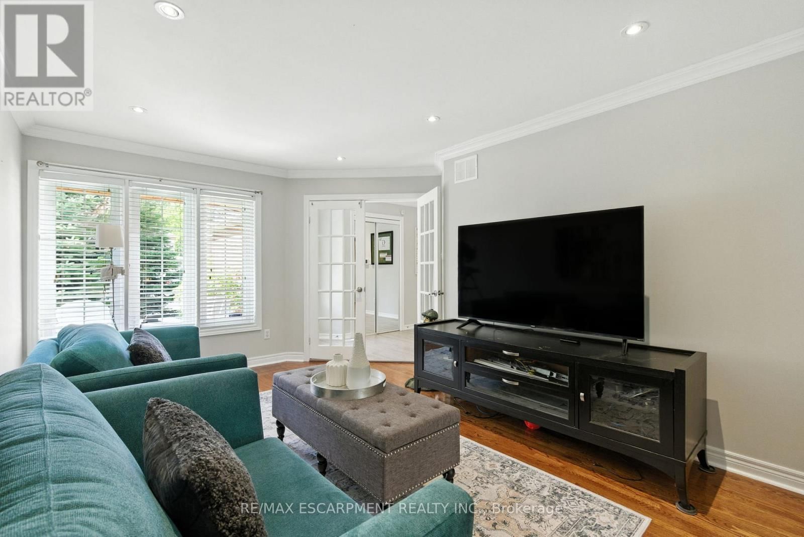 106 RYANS WAY Image 17