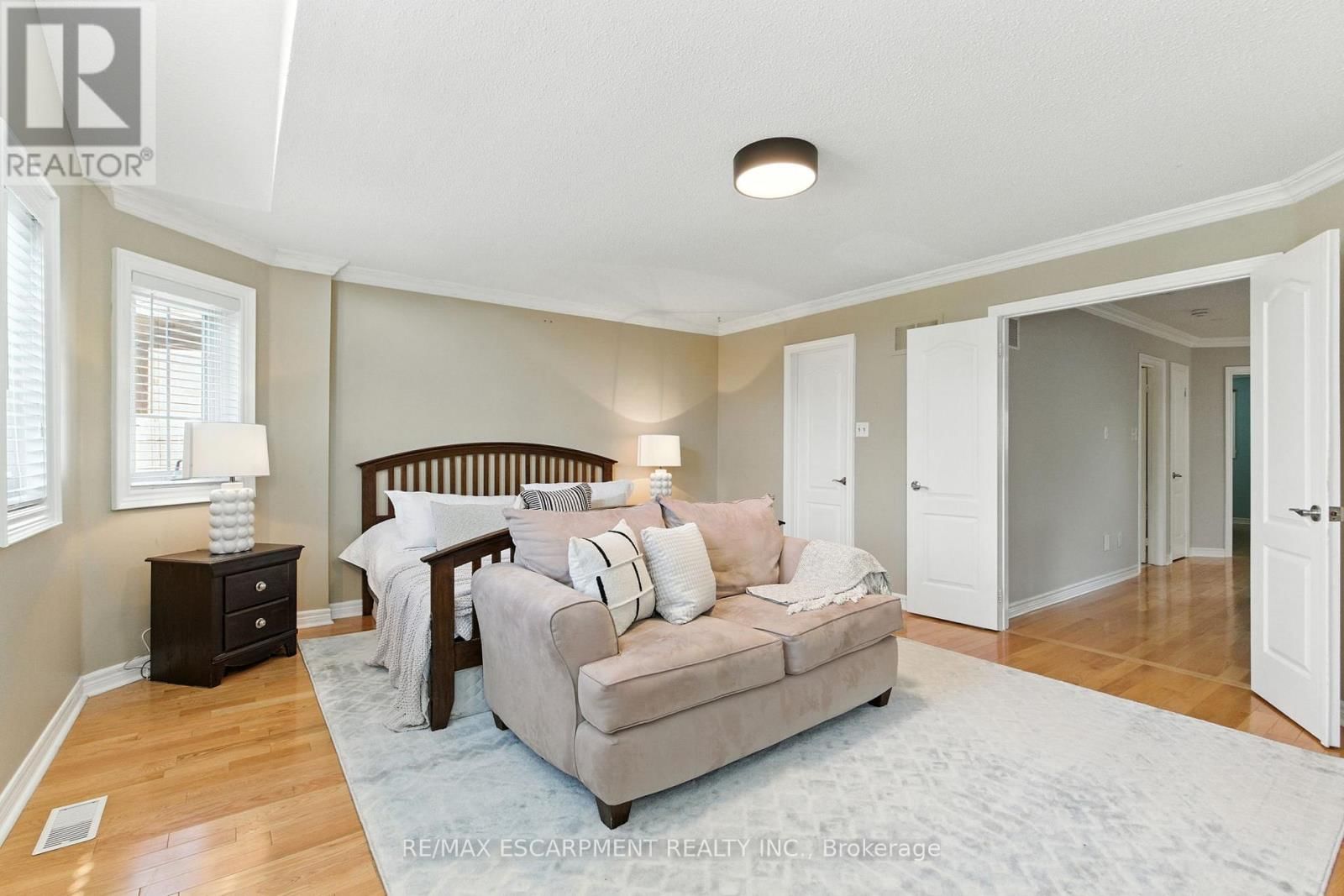 106 RYANS WAY Image 24