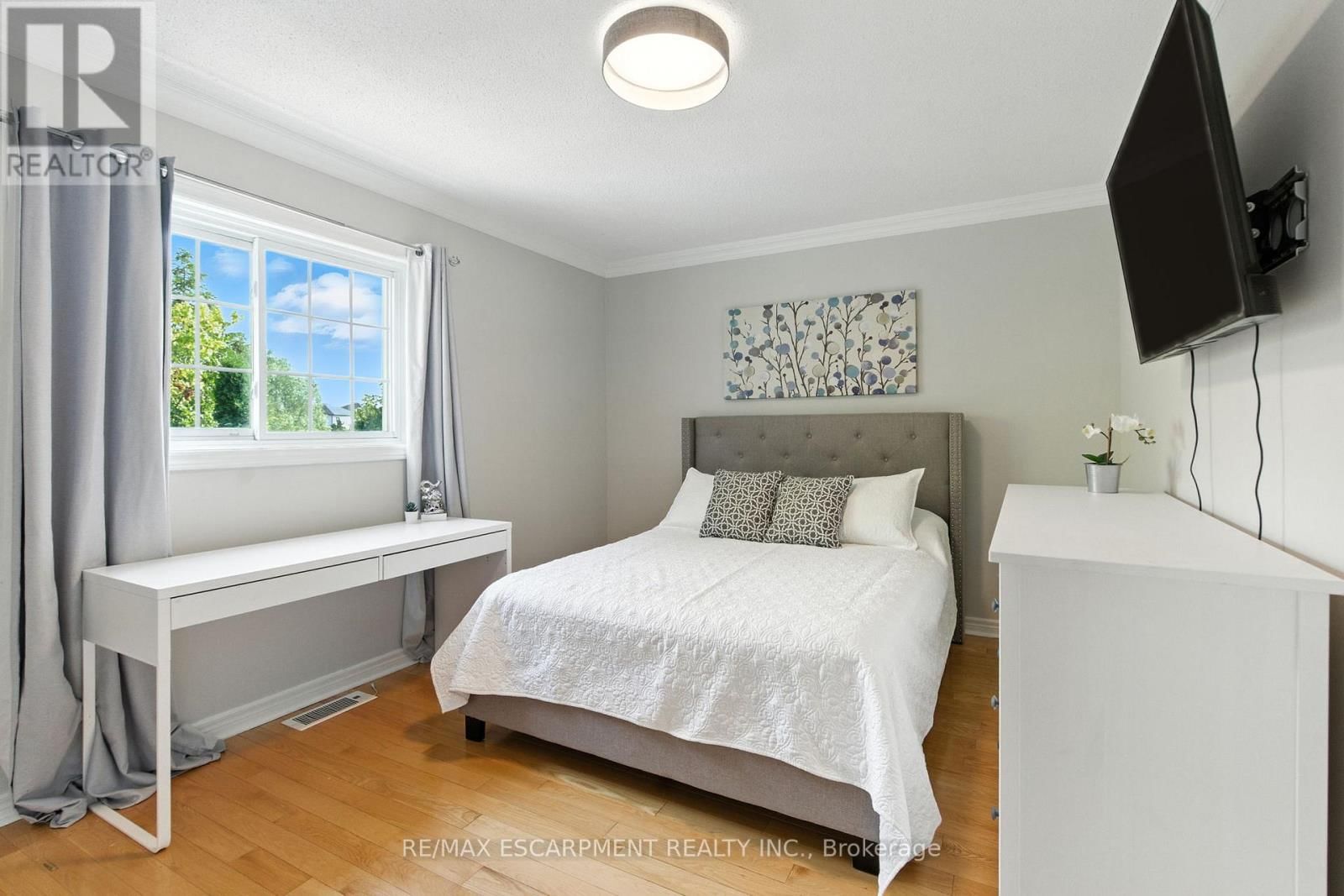 106 RYANS WAY Image 31