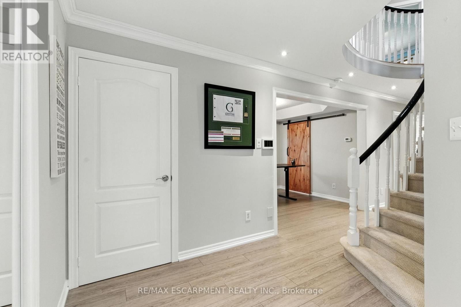 106 RYANS WAY Image 6