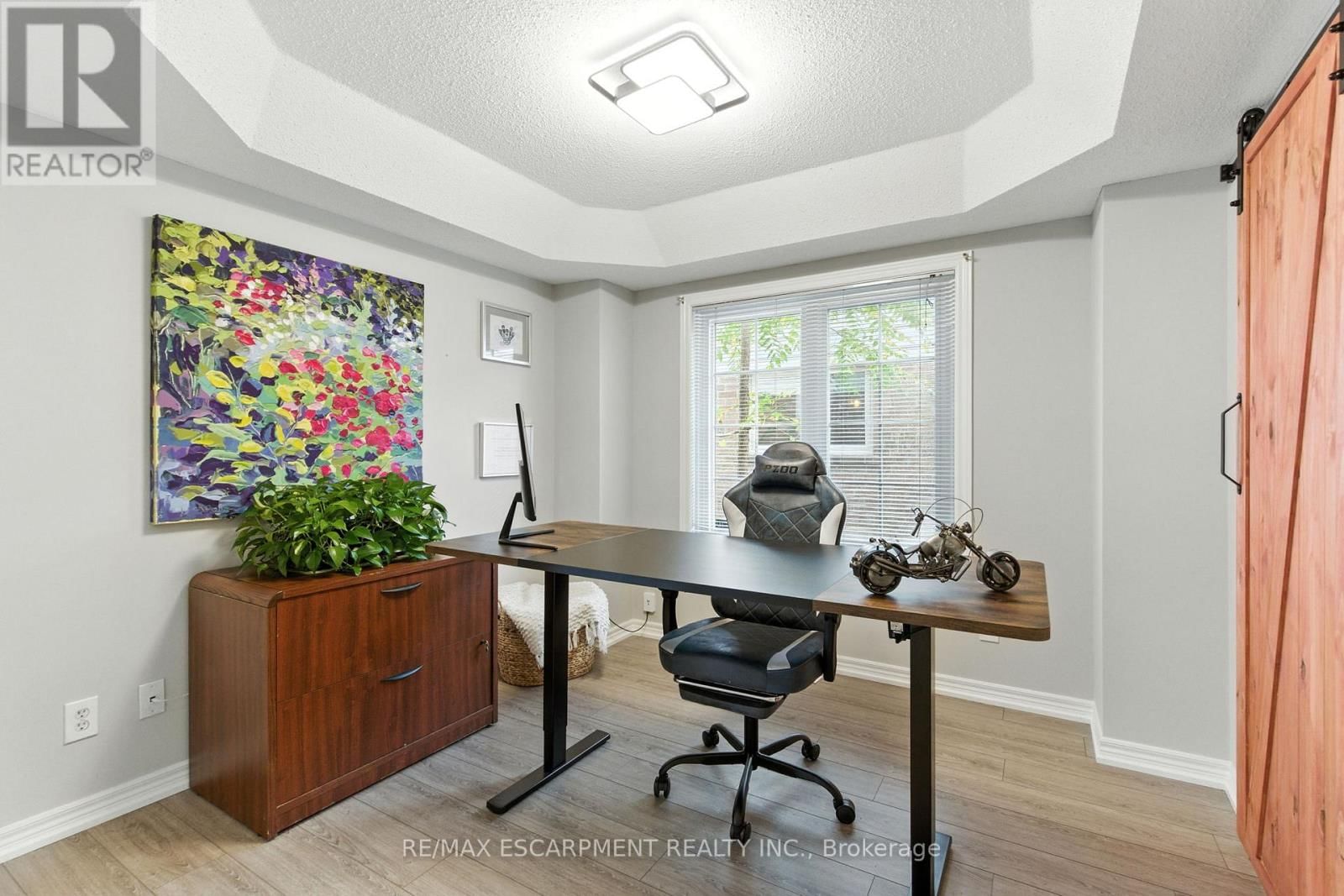 106 RYANS WAY Image 8