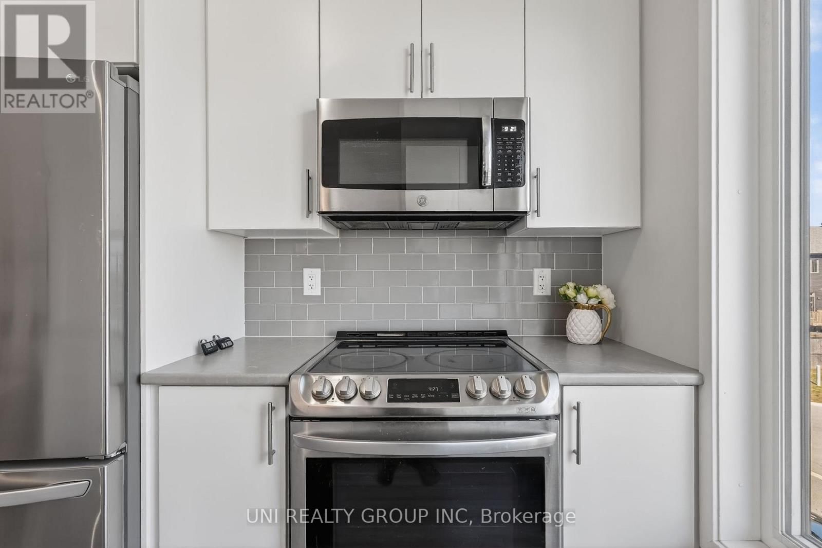 184 VISOR PRIVATE Image 15