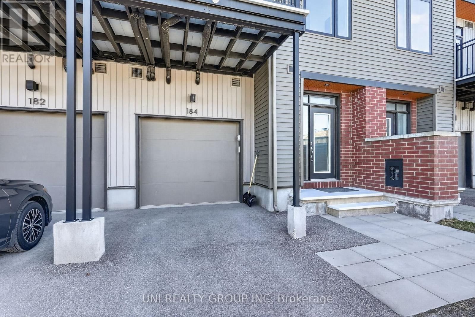 184 VISOR PRIVATE Image 3