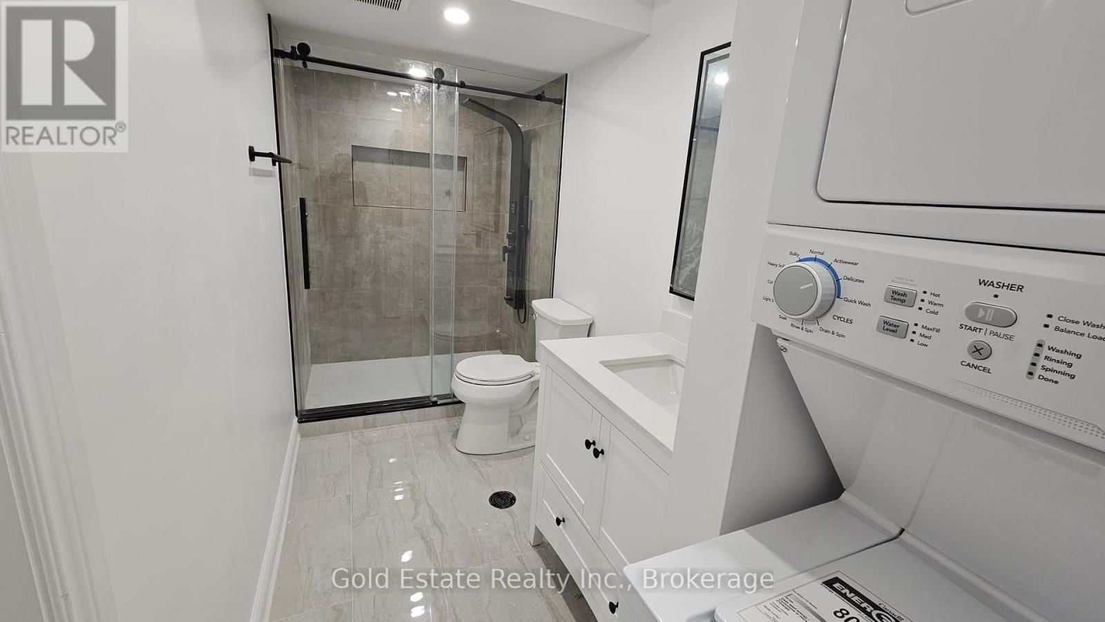 Lower 212 SPRING CREEK DRIVE Image 11