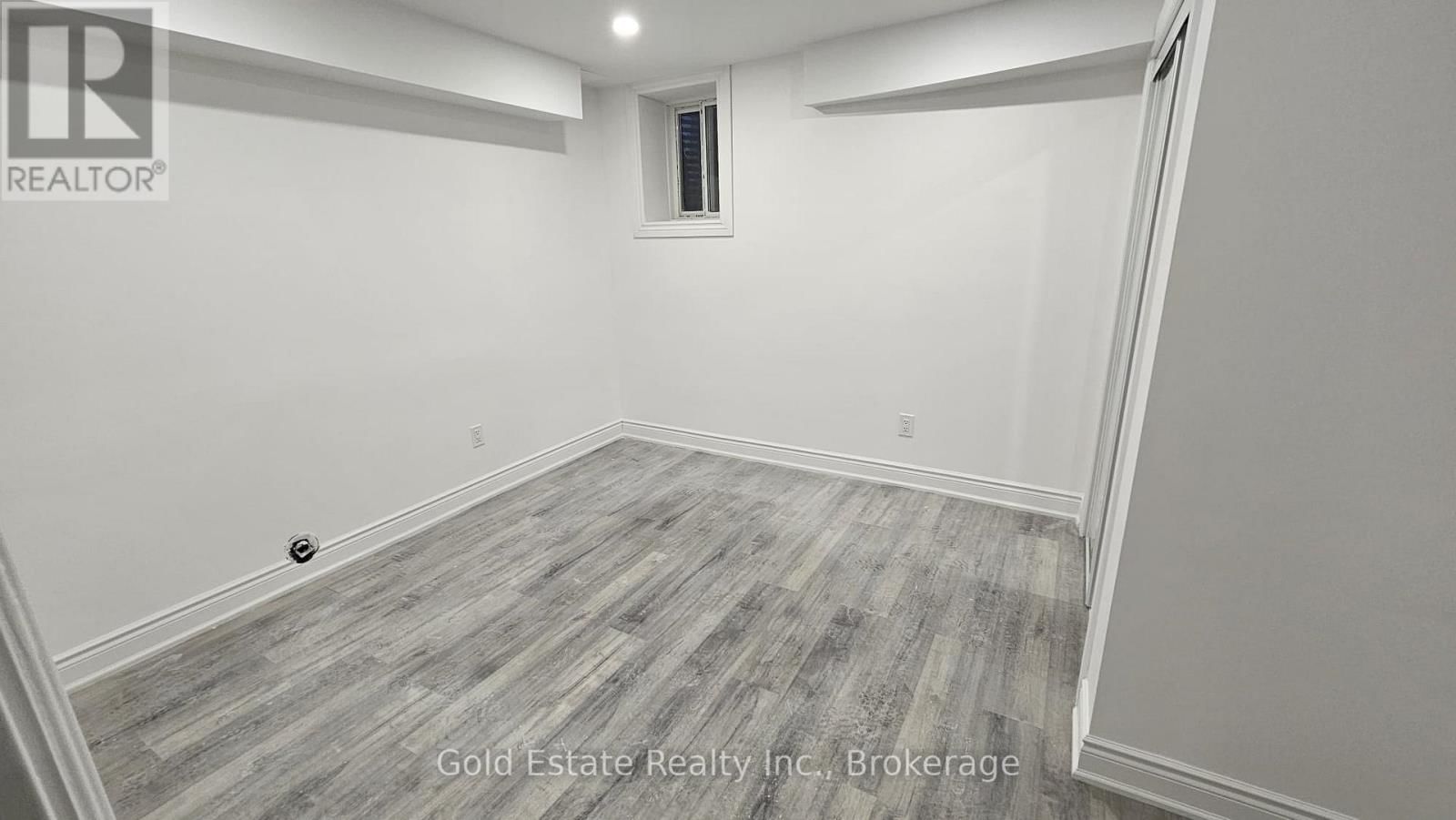 Lower 212 SPRING CREEK DRIVE Image 5