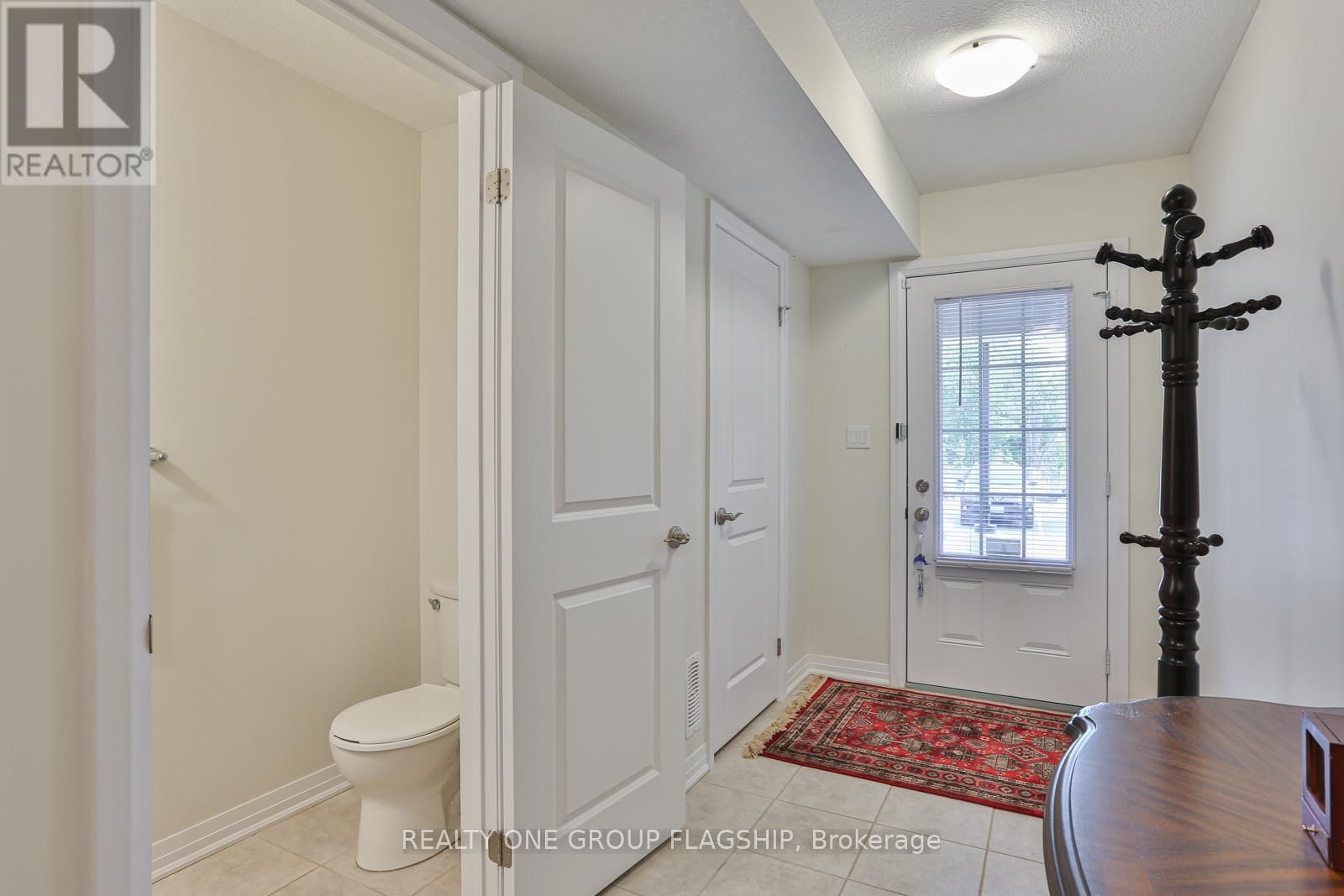 1C - 115 SOUTH CREEK DRIVE Image 4