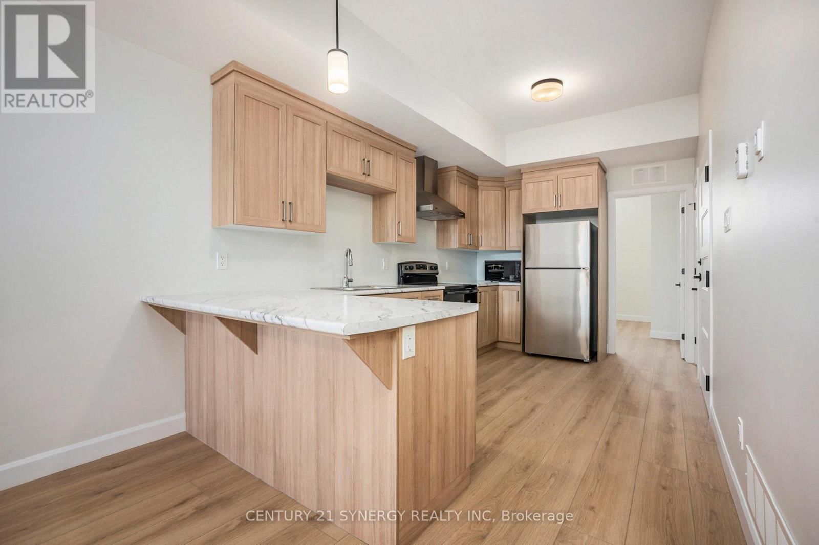 B - 87 HELEN STREET Image 5