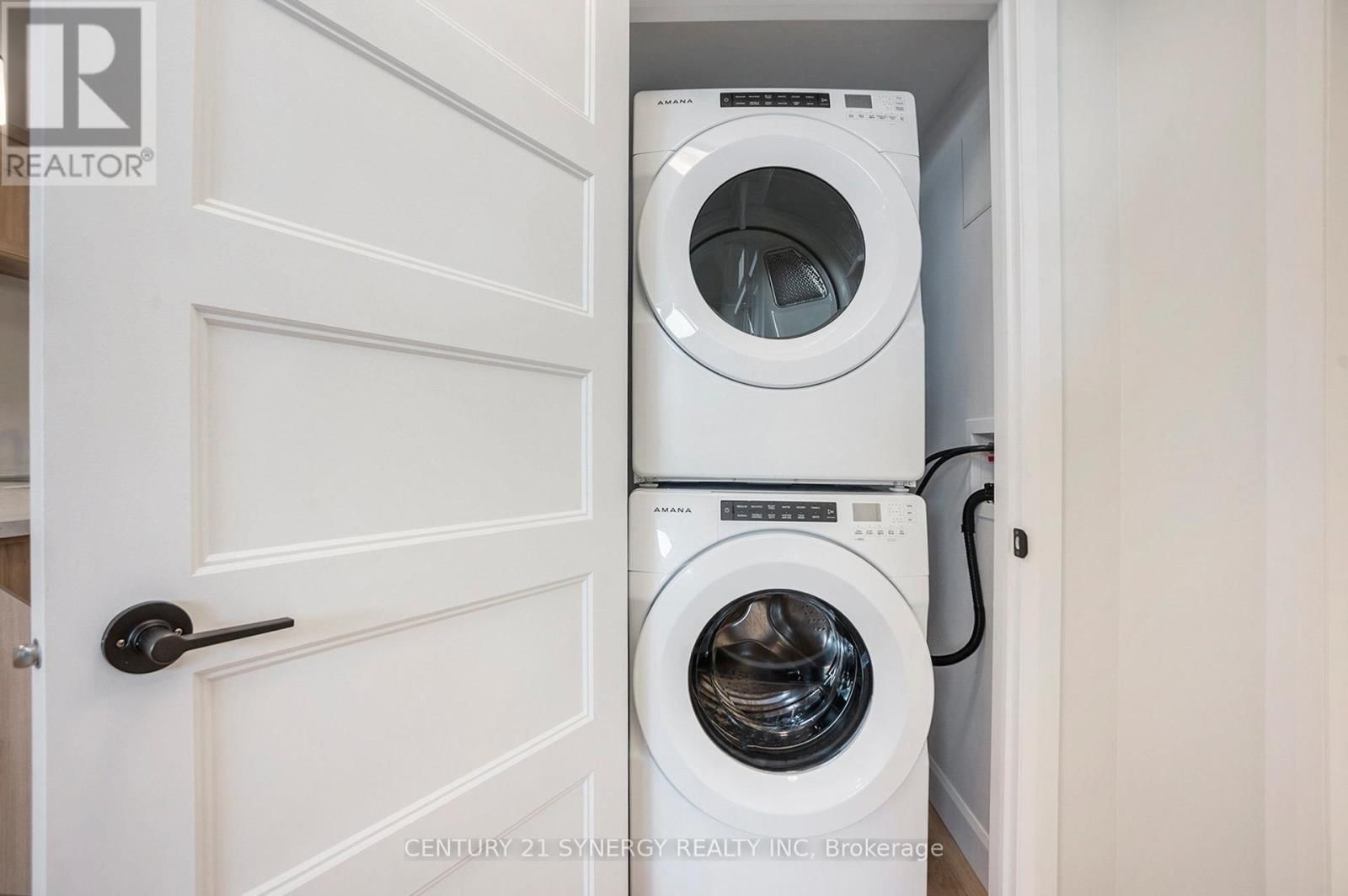 B - 87 HELEN STREET Image 8