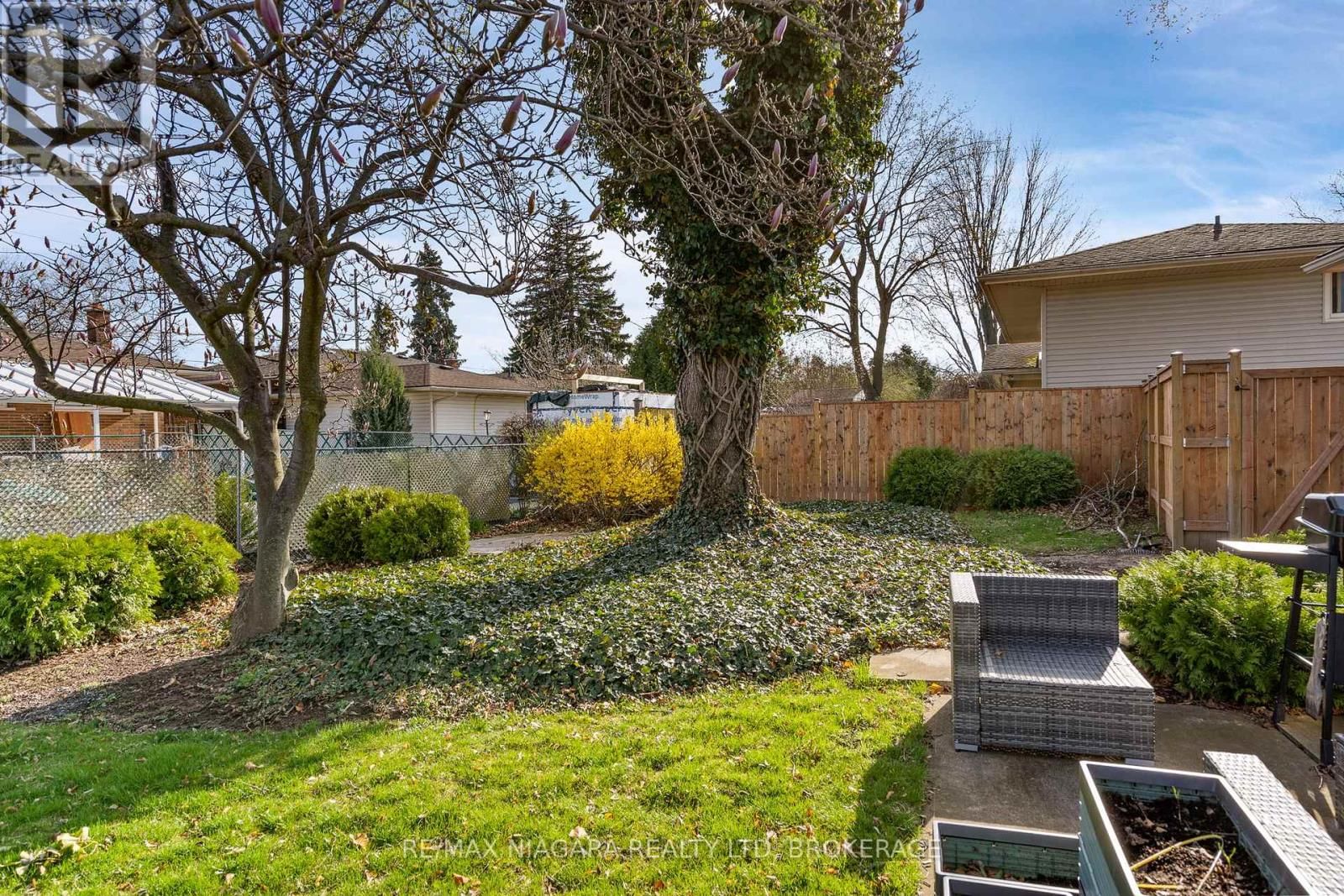 16 CROYDON DRIVE Image 30