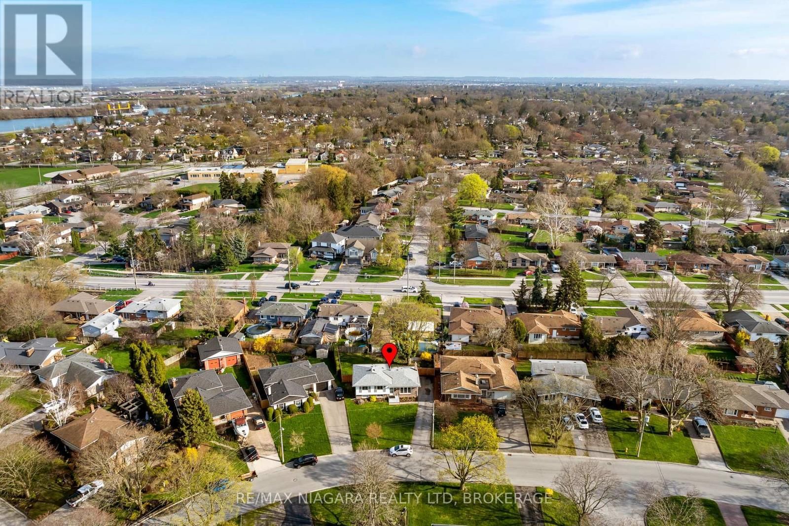 16 CROYDON DRIVE Image 33