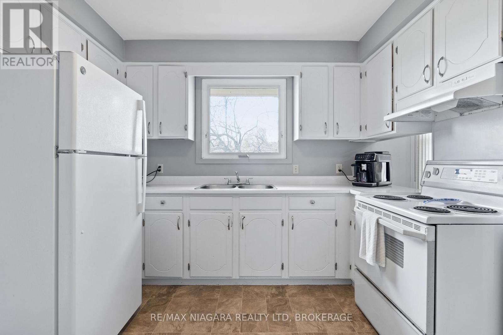 16 CROYDON DRIVE Image 9