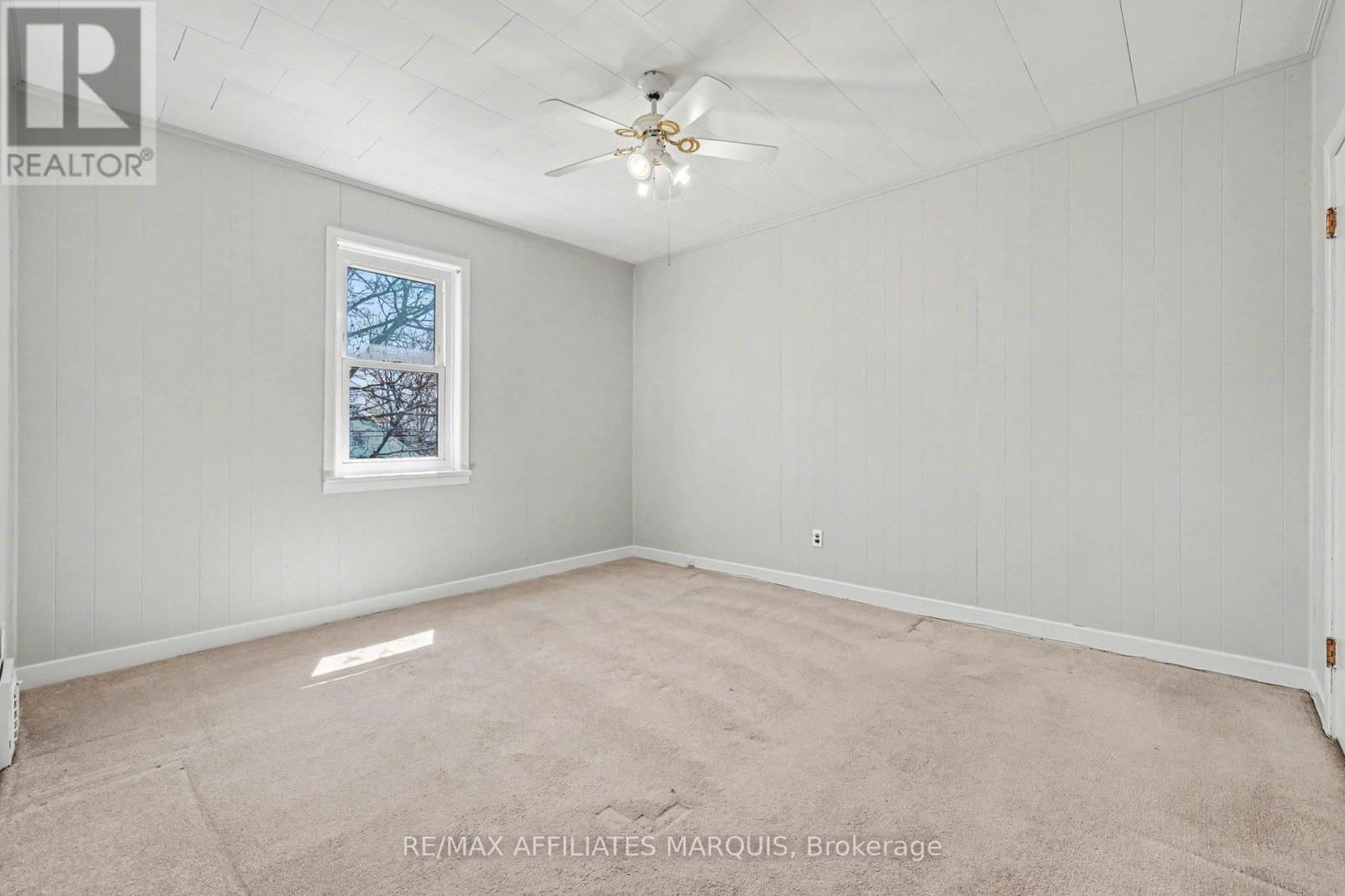 44 CORNELIA STREET EAST Image 24